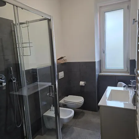 Guest house & Dintorni 3*