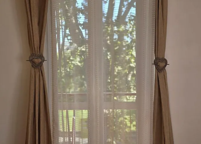 Гостевой дом & Dintorni 3*