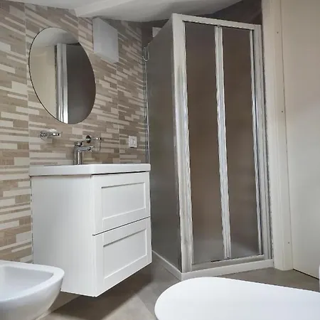 Guest house & Dintorni 3*